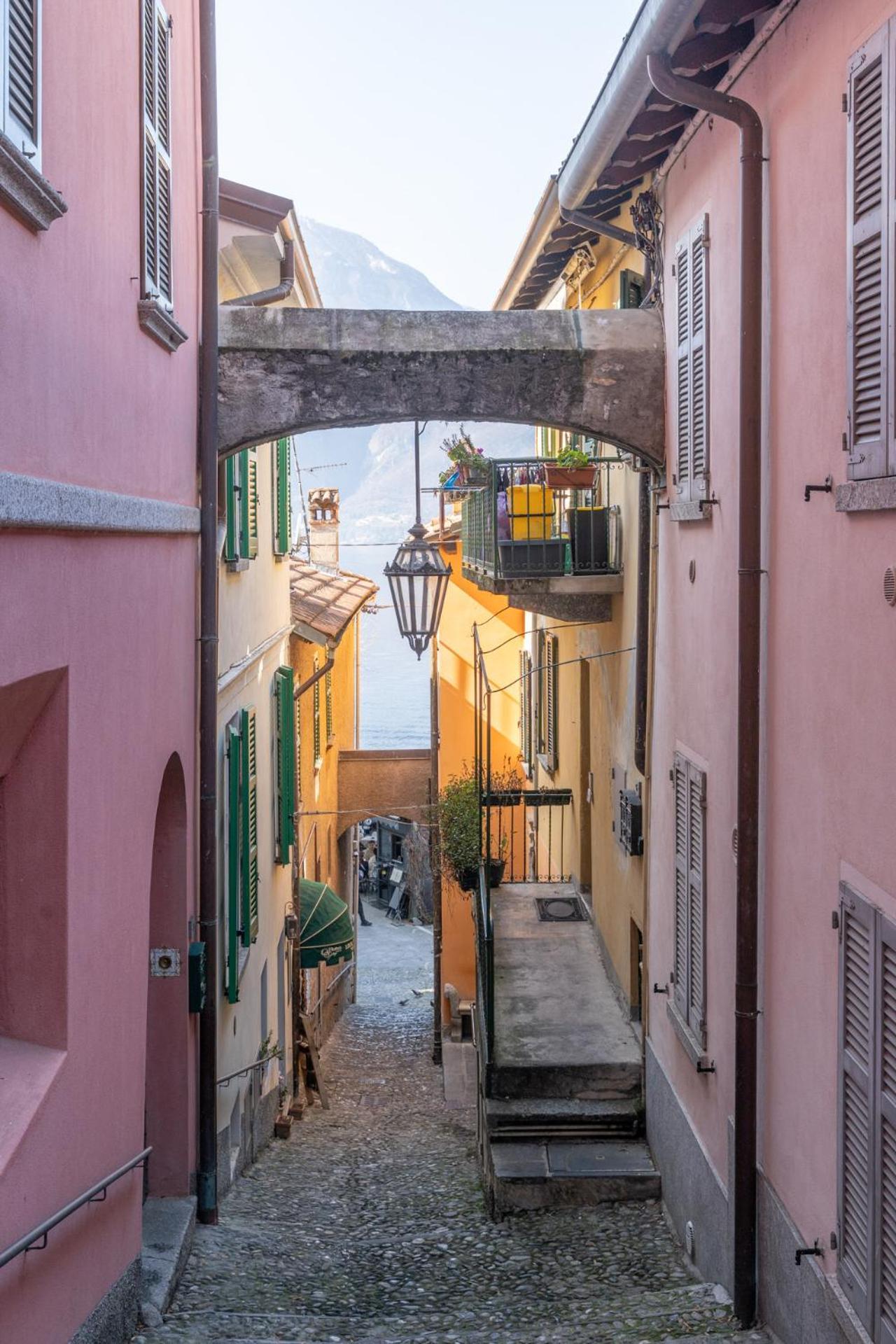 Chiave Di Volta Lovely Guesthouse With Terrace Varenna Exterior photo